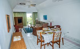 Relax Resort Montego Bay Hotel Jamaica